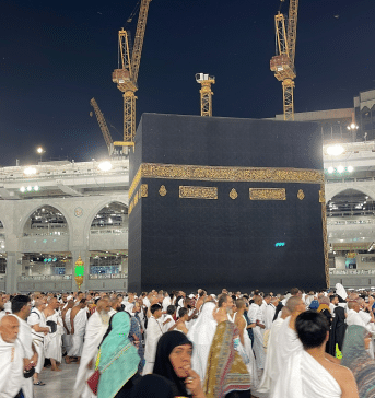 muslims performing hajj in saudi arabia makkah