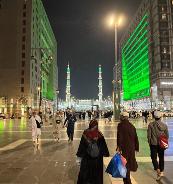 a benefit of going to umrah is the eradication of poverty