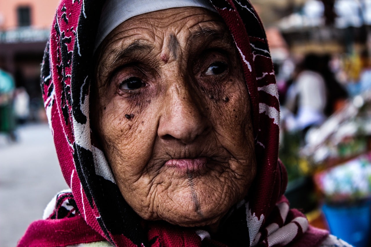 65 75 year old muslim woman
