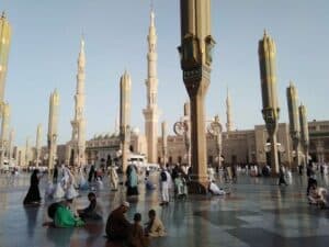 lista de puertas masjid al haram